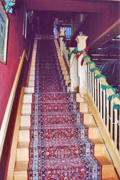 Old stairs at Matties House o Mirrors